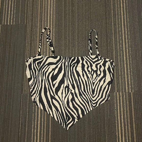 Zebra Print Crop Top - Picture 1 of 2